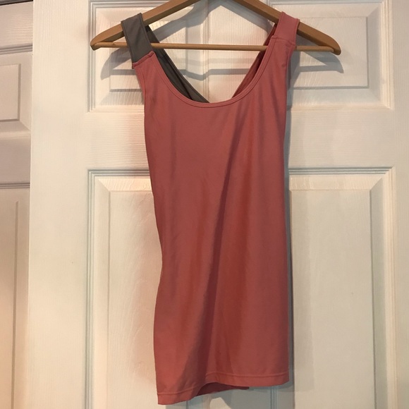 Pink Workout Top - Picture 2 of 3